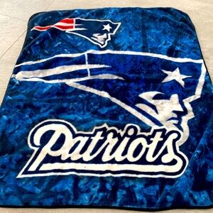 Patriots blanket